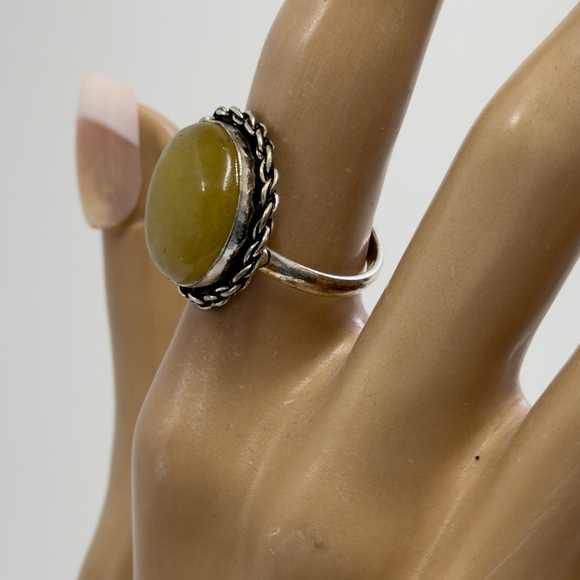 Hand crafted aventuraventuri Gemstone Round Ring Silver Plated 925 Size 7.75 New - Picture 4 of 8